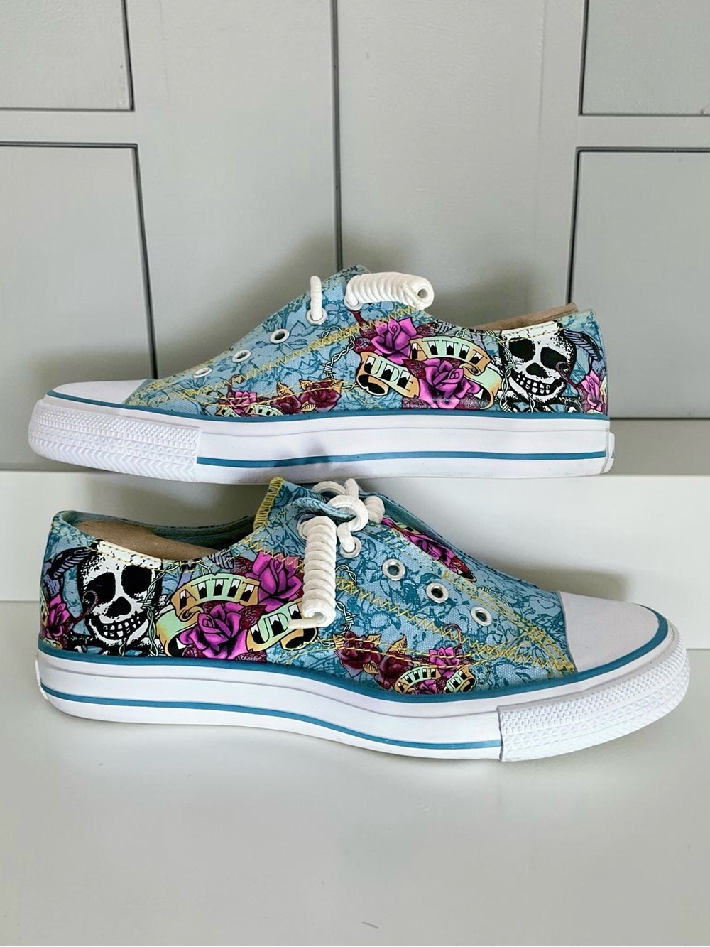 AirWalk Tattoo-Inspired Attitude Graphic Low-Top Sneakers, Size 8.5